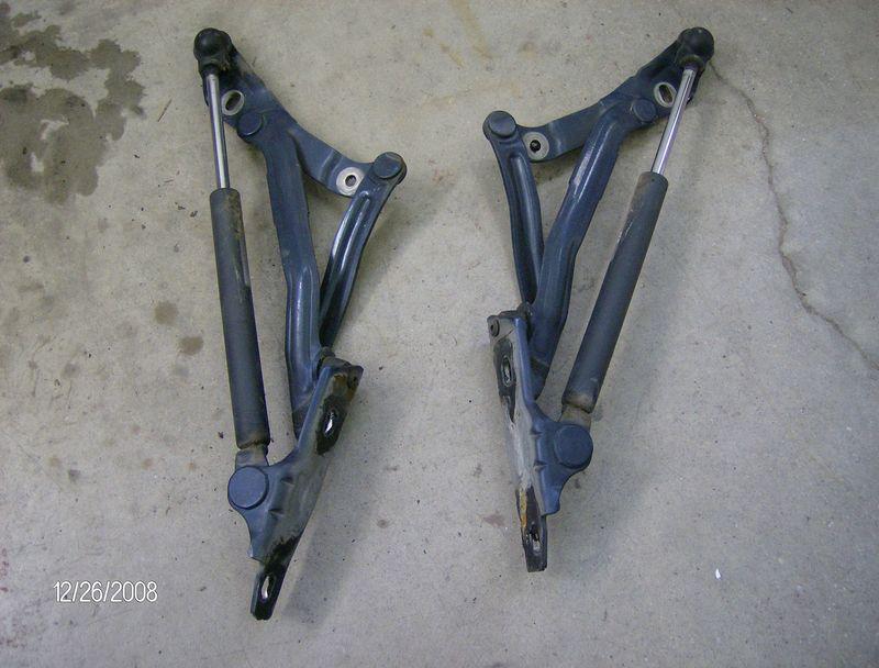 Left& right trunk hinges-1992-1995 honda civic 4 door only