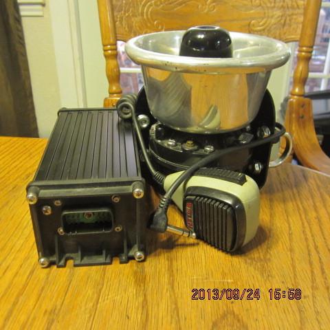  whelen /harley speaker , black control module and mic