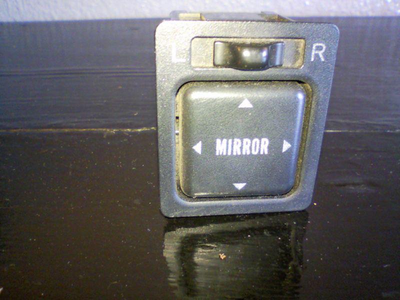 Toyota 4runner mirror control switch