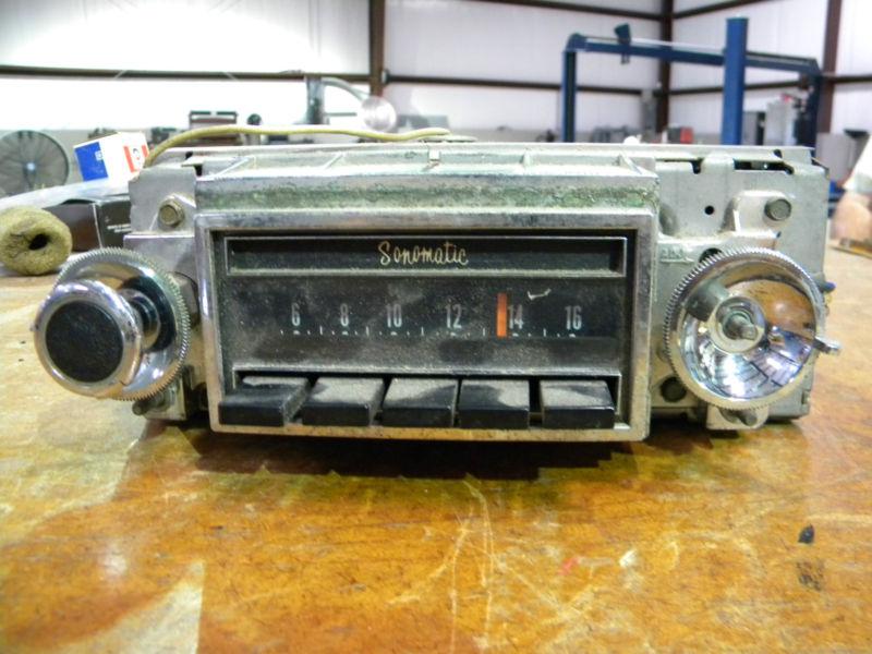 Sonomatic radio from 1972 buick skylark gs used am only factory oem