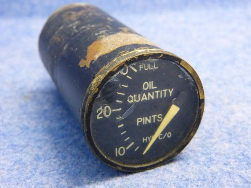 Lockheed aircraft oil quantity indicator only for collectors