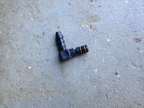 1999 polaris genesis 1200 di  fuel injector l fitting 1200 black