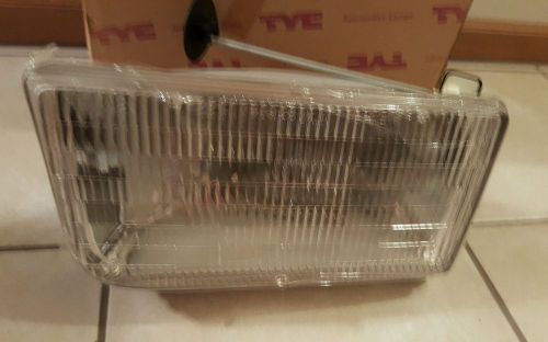 Ford tyc headlight assembly right passenger side tyc 20-1934-00  ford bronco
