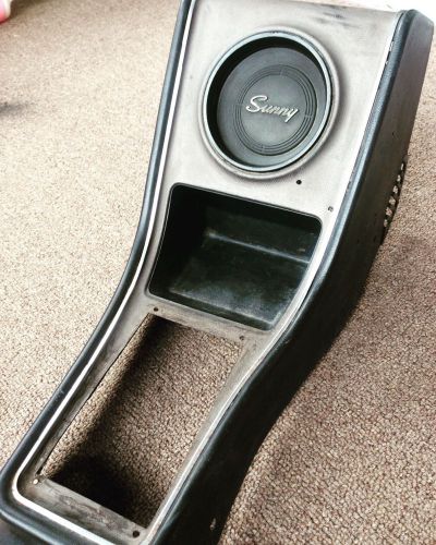 Datsun sunny jdm center console