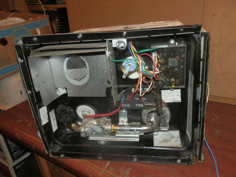 *rv 6 gallon atwood automatic water storage heater model gc6aa-10e