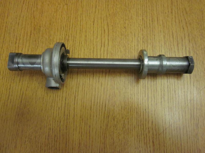 Front wheel through bolt for suzuki gt750 1973 - 1977 speedometer drive included