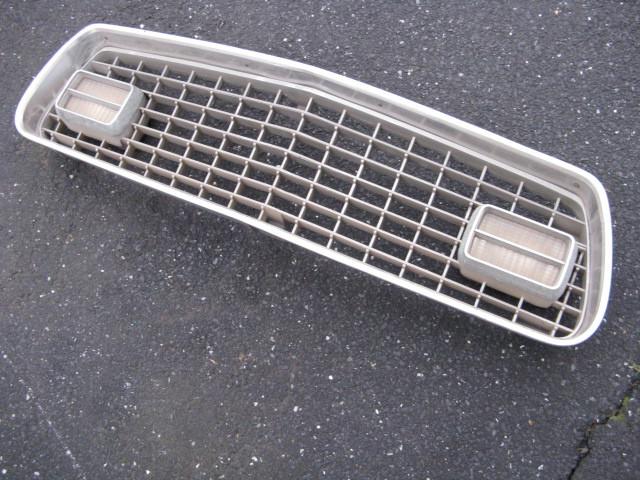 1974  mustang ii   grill used