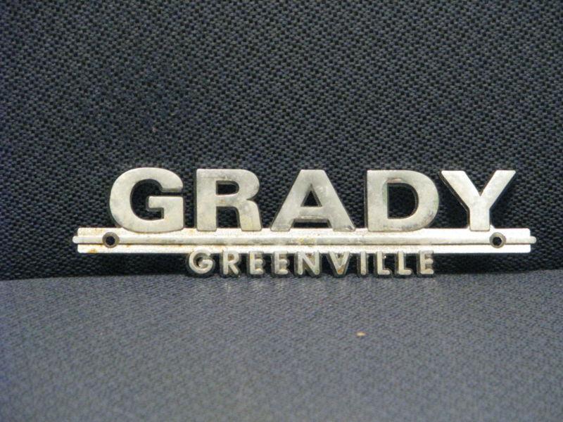 Grady chevrolet  greenville tx dealer signature plate