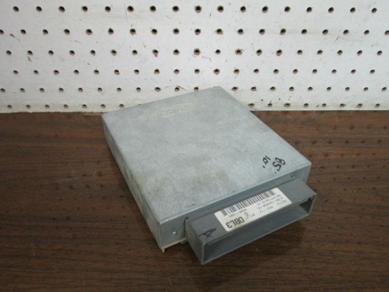 (1089c) 02 ford ranger engine control module 2l5a-12a650-dd