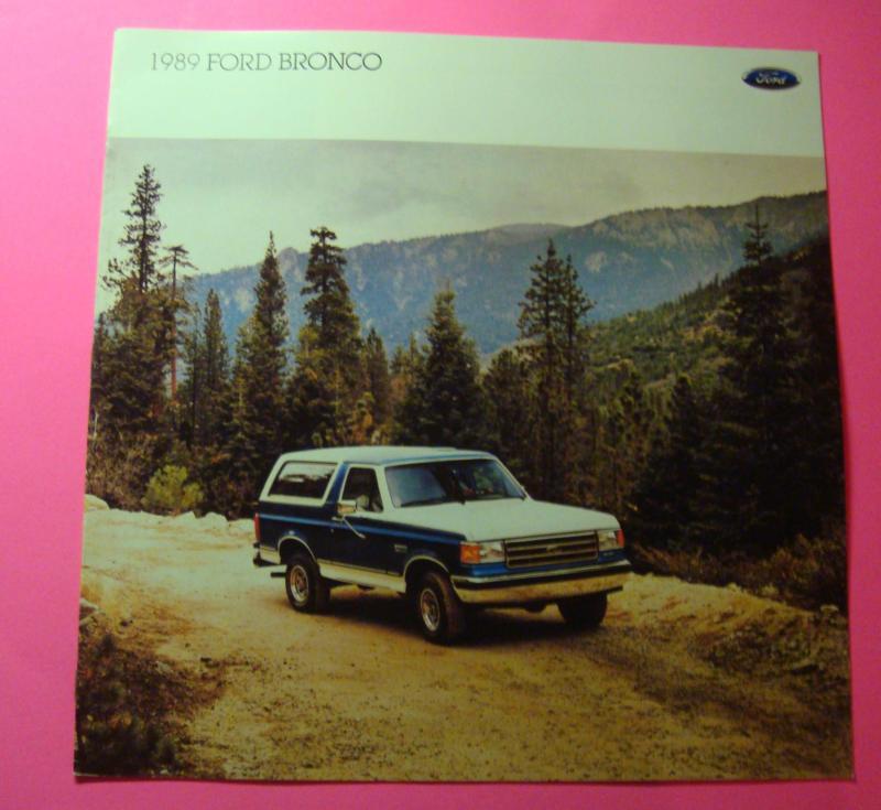 1989 ford bronco  sales showroom brochure..12 pages
