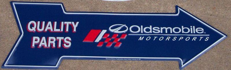 Oldsmobile motorsports quality parts embossed arrow tin sign hurst olds 442 