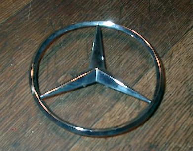 Mercedes benz trunk decklid emblem new oem 