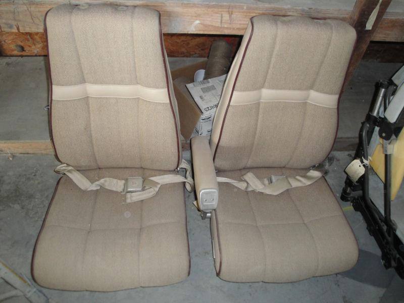 Seats 3 and 4 for beechcraft beech b/c/d/e baron aircraft/set of two