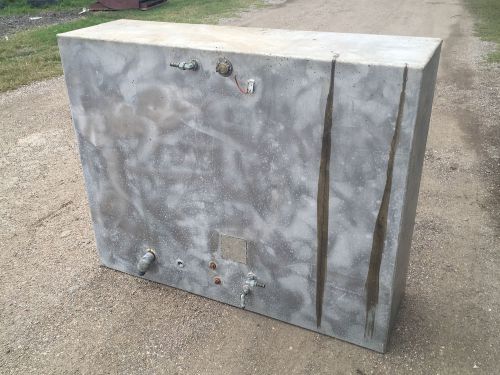 220 gallon aluminum marine fuel tank 60 x 48 x 18 call for shipping quote