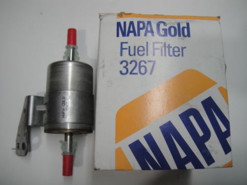 (see video) napa gold 3267 fuel filter ford crown victoria ?