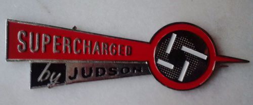 Judson - metal badge - small size