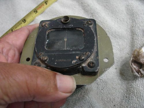 Vintage aircraft airpath compass?