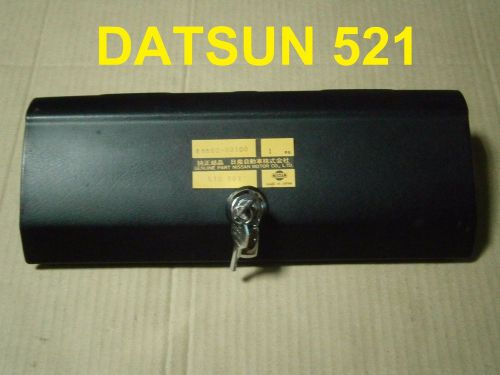 Lid box and key set glove box for datsun 521 genuine parts japan /new old stock