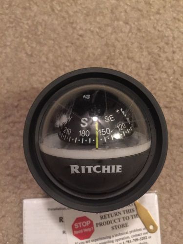 Ritchie boat compass with light, without box, cracked lens