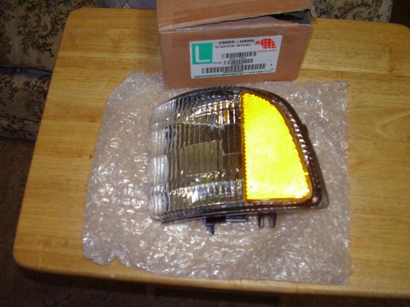 Park & turn lamp assy--new in box--aftermarket--left 1994 thru 2001 and
