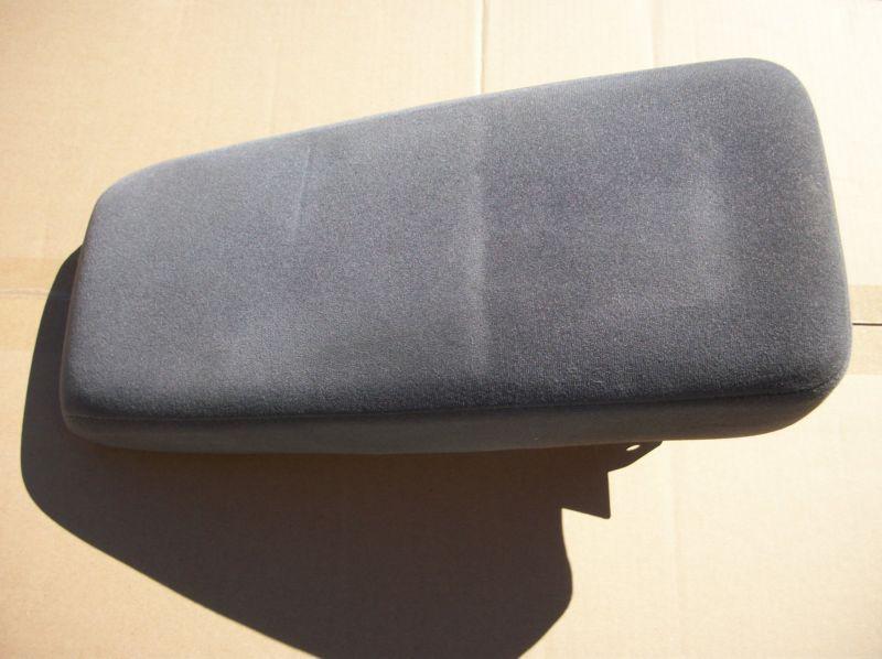 1994 ford explorer center console gray cloth arm rest pad with hinge 91 92 93 94