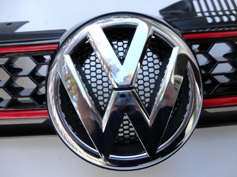 10 11 VW EMBLEM GOLF GTI FRONT UPPER HEADLIGHT GRILL GRILLE 5K0 853 651 AK OEM, US $129.99, image 2