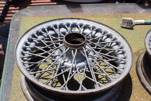Austin healey 3000 wire wheels dunlop 15 inch 60 spoke