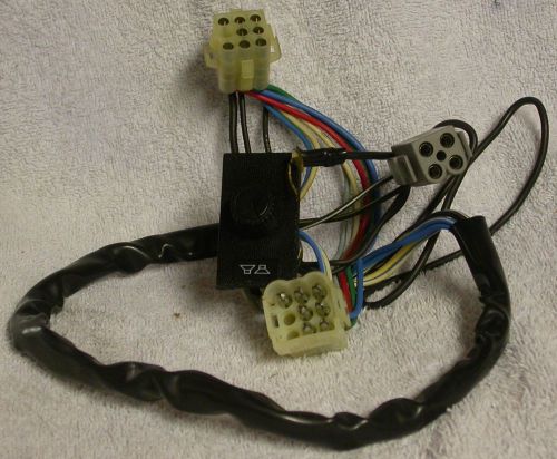 1 -volvo oem radio front / rear fader control harness 1988 240 244 245 1129461-8