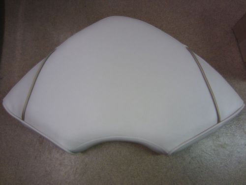 2002 maxum boat front forward bow  seat cushion 29"x16" 1735401