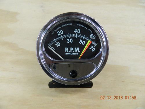 Sun vintage rc 71 tachometer and chrome mounting cup. tested. works!!!!
