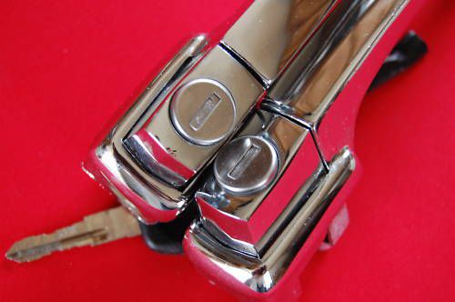 Vw beetle bug door handle set w/locking keys, pair, 1960-1964 sedan/convert.