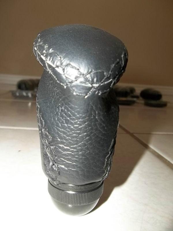 WHOLESALE LOT OF 20 LEATHER LOOK MANUAL TRANS SHIFTER KNOBS UNIVERSAL FIT, US $49.00, image 7