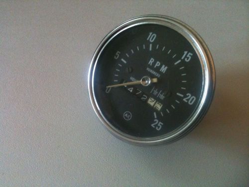 Vintage ac tachometer with hourmeter 2500 rpm heavy diesel or gas 1:1 ratio