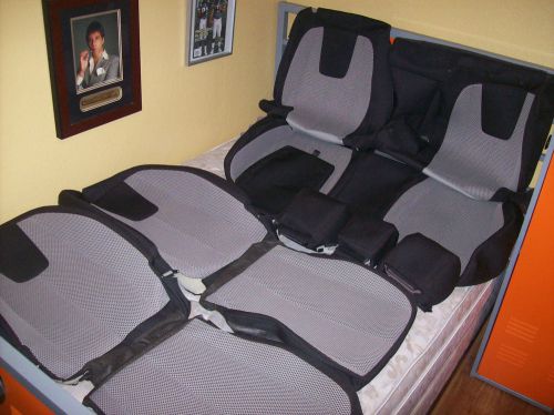2013 chevrolet equinox ls/lt  factory fabric seat covers!!