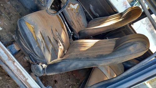 Toyota corolla te21 te28 2tg 3tg black front bucket seats 71 72 73 74