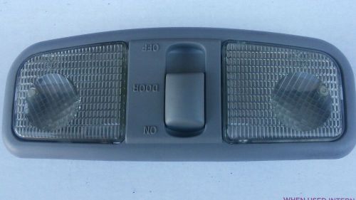 99-03 galant 00-05 eclipse 01-05 stratus coupe dome map lamp light assembly