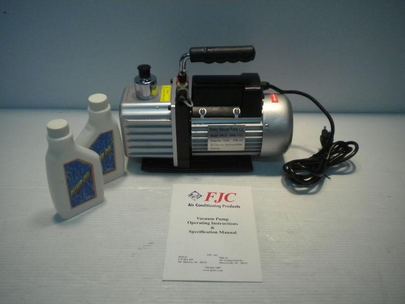 Mountain 8404 5 cfm vacuum pump dent  fire sale