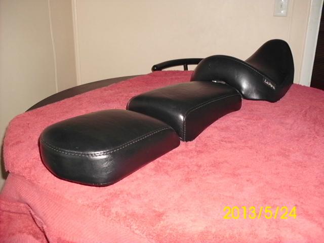  sportster le pera solo seat w/ biker gel + pillion & seat bar pad!