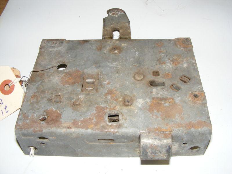 1942 46 47 48 ford woody wagon door lock latch assy rh nos new 21a-7921812