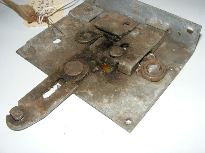 1942 46 47 48 FORD WOODY WAGON DOOR LOCK LATCH ASSY RH NOS NEW 21A-7921812, US $99.99, image 3