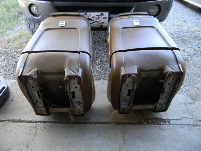 Gm bucket seats 69 70 71 72 buick chevy pontiac olds 442 chevelle ss (brown)