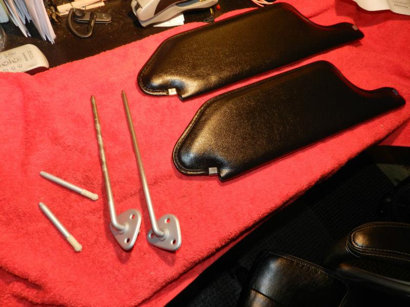 Oe show condition black sun visors w/restored rods 70-71 dart/duster/demon