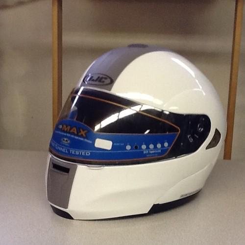 Hjc is-max helmet