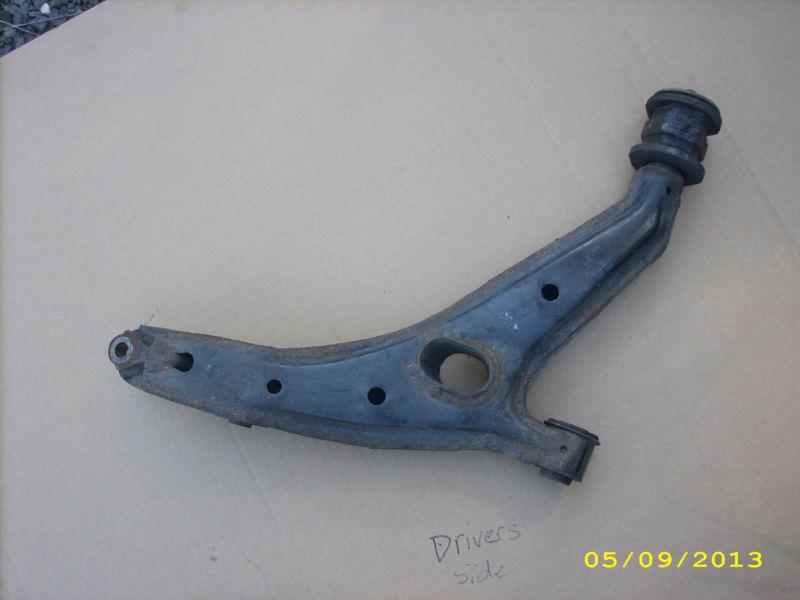 Find 99 00 Honda Civic Si Front Lower Control Arm in Wolcott, Connecticut, US, for US 40.00