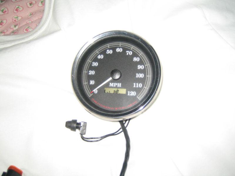 Find Speedometer for 19961999 Harley Davidson Softails, Roadkings and