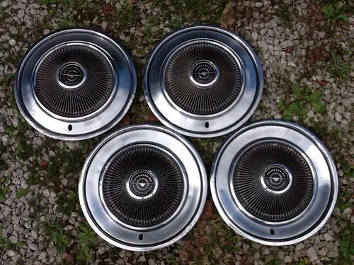 1970 1971 1972 70 71 72 ford thunderbird 15" hubcap hub cap d0az1130a 691