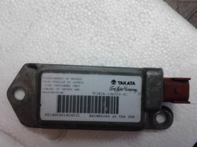  2004  ford crown victoria front air bag impact sensor3w1a-14b006-ac  free shipp