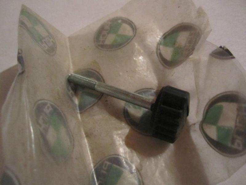 Nos puch maxi newport magnum moped long sidecover bolt