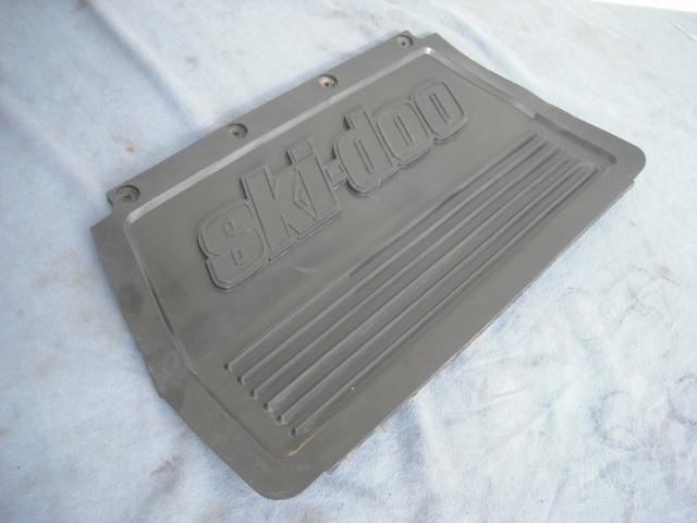 Nice 1987-1994 ski-doo safari/skandic/mx/plus/scout/saga/etc oem snow flap