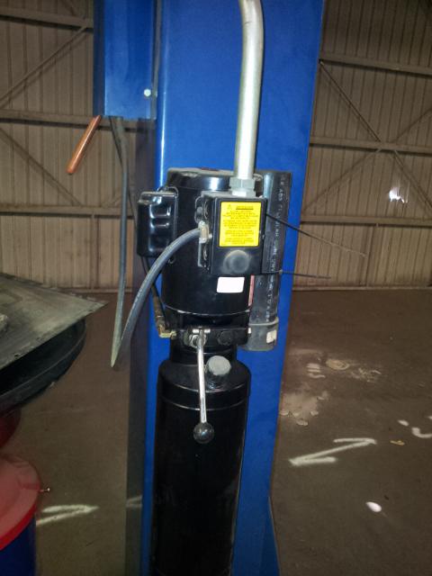 BendPak MX-12C Heavy-Duty Clearfloor 12,000 Lb. 2 Post Lift , US $2,995.00, image 6